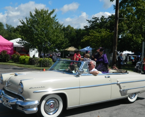 Car in parade